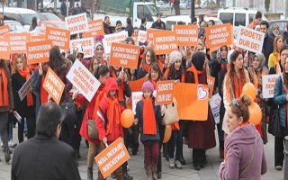 Erzurum'da "Kadına Şiddete Hayır" Yürüyüşü