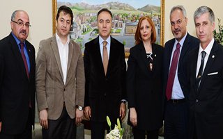 Akademisyenlerle ilgili korkutan gerçek!