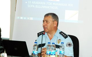 Araçlarda yangın tüpü yok sopa var