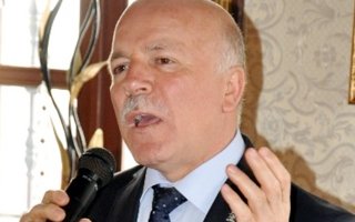 Başkan Sekmen'den kadınlara övgü