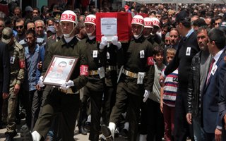 Aşkale Şehidini Son Yolculuğa Uğurladı