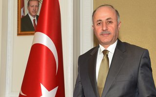 Vali Azizoğlu’ndan Öğretmenler Günü Mesajı