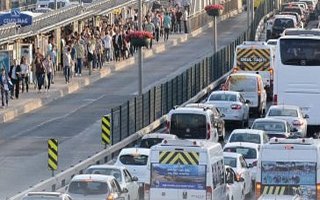 Trafikte yeni dönem! Tüm araçlara takılacak...