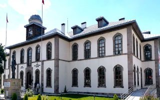 Elmalı: Kongre binası yıkılamaz