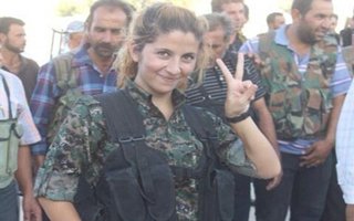 IŞİD YPG güzelinin kafasını kesti