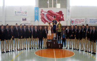 Masa Tenis Hakemliğine Erzurum damgası