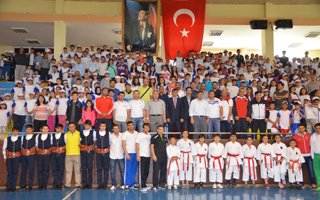 İlk üçe giren Erzurum gençliği spora doydu