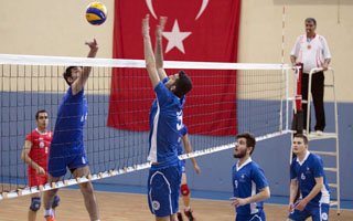 Üniversiteler Voleybol Turnuvaları Başladı