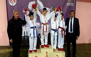 Erzurum'da karate rüzgarı esiyor 