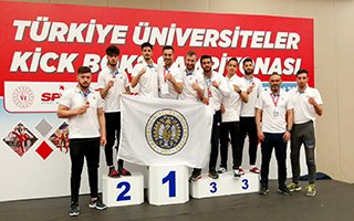 Atatürk Üniversitesi Kick Boks'ta Üçüncü Oldu