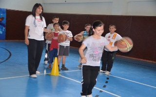 Erzurum'da Basketbola yoğun ilgi