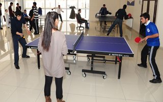 ETÜ'de masa tenisi turnuvası düzenlendi