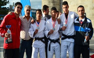 Judo'nun altın çocuğu gümüşle yetindi!