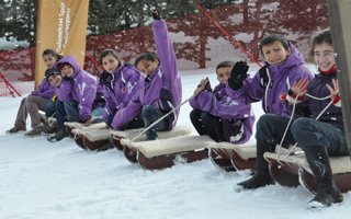 Erzurum'da kızak yarışları heyecanı