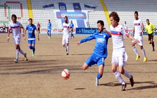 Büyükşehir Belediyespor kan kaybediyor