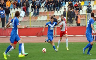 B.B. Erzurumspor Maraş'ta 4 yedi