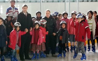 Buz Ve Kış Sporları Eğitim Projesi Sürüyor