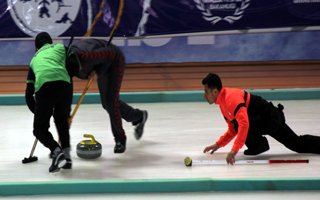 Curlingde final müsabakaları sona erdi