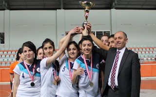 Bu okulun Erzurum'da sporda rakibi yok 