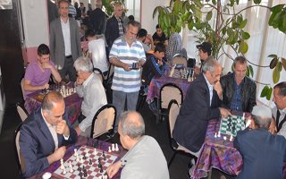 Satranç Federasyonundan Erzurum'a Jest!