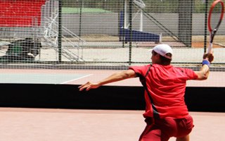 Kardelen Cup Tenis Turnuvasını Igoshın kazandı