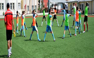 Yaz Spor Okullarında Futbola Yoğun İlgi