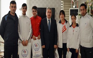 Erzurumlu Curlingciler Olimpiyat Yolcusu