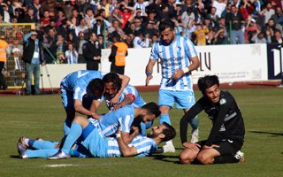 BB Erzurumspor Şampiyonluğa Çok Yaklaştı