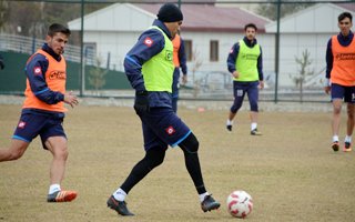 B.B Erzurumspor Üsküdar mesaisine başladı 