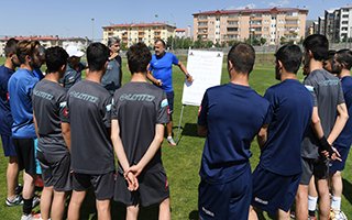 UEFA Pro Lisans Kursu'nun ilk etabı başladı