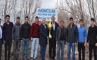Türkiye Şampiyonu ciritçilere tatlı kutlama 
