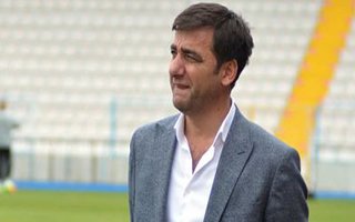 B.B Erzurumspor'da Kadir Ovat istifa etti