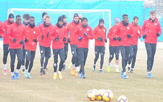 B.B Erzurumspor Beşiktaş maçına hazırlanıyor