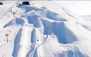 Türkiye'nin en büyük Snowpark'ı Palandöken'de açıldı