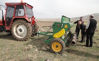 Yiğit'ten çiftçilere önemli açıklamalar