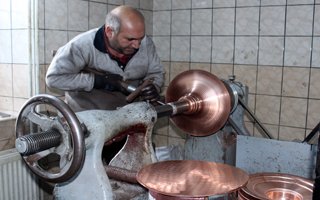 Erzurum'da İşlenen Bakır Dünyaya Satılıyor