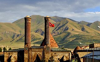 Erzurum'da kişi başına 3.5 Bin TL harcama