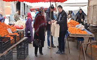 Palandöken Belediyesi Bez Çanta Dağıttı 