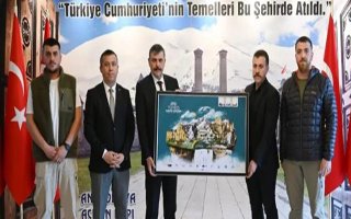 Tortum ve Uzundere doğa sporları merkezi olacak