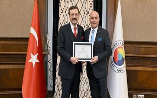 Hisarcıklıoğlu’ndan Saim Özakalın’a övgü