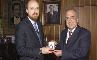 Bilal Erdoğan’dan Rektör Çomaklı’ya ziyaret