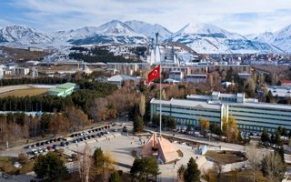 Atatürk Üniversitesi 200 üniversitesi arasında