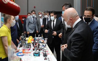 Erzurum’da 6. Robot Günleri yoğun ilgi gördü
