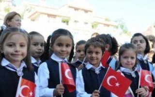 Erzurum'da yarın okullar tatil edildi
