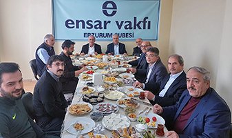 Rektör Çomaklı, Ensar Vakfını ziyaret etti...