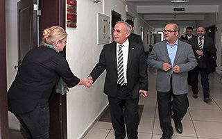 Rektör Çomaklı ATAUZEM’i ziyaret etti 