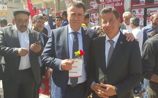 MHP'li Çimen Aşkale ve Çat'a çıkarma yaptı