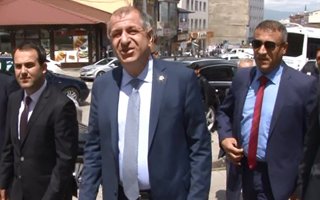 MHP Genel Başkan Adayı Özdağ Erzurum'da