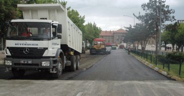 İstasyon Meydanına Miting makyajı!