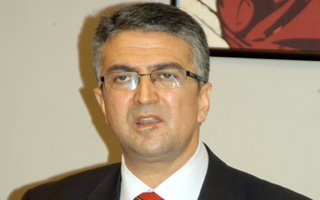 MHP'li Aydın'dan AK Parti'ye eleştiri bombardımanı